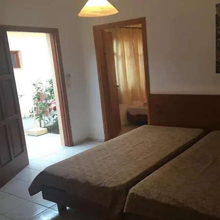 Litsa Efi Apartment
